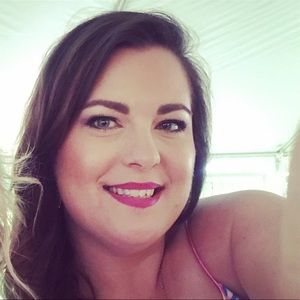 Meet your Posher, Lydia